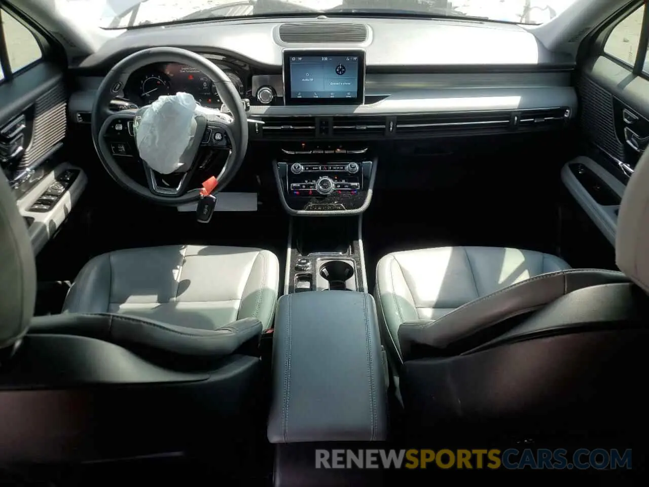 8 fotografías del automóvil dañado 5LMCJ1C97NUL07152 LINCOLN CORSAIR 2022