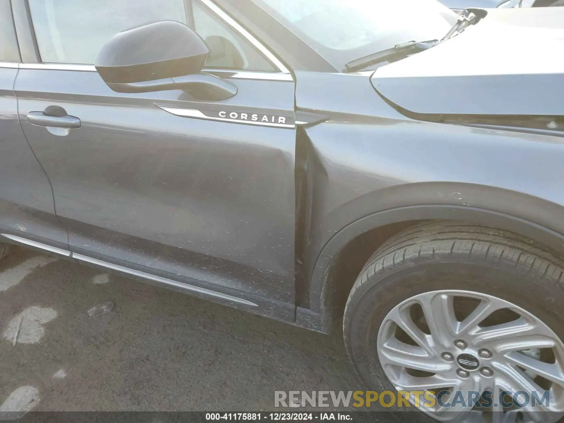 17 fotografías del automóvil dañado 5LMCJ1C99NUL23580 LINCOLN CORSAIR 2022