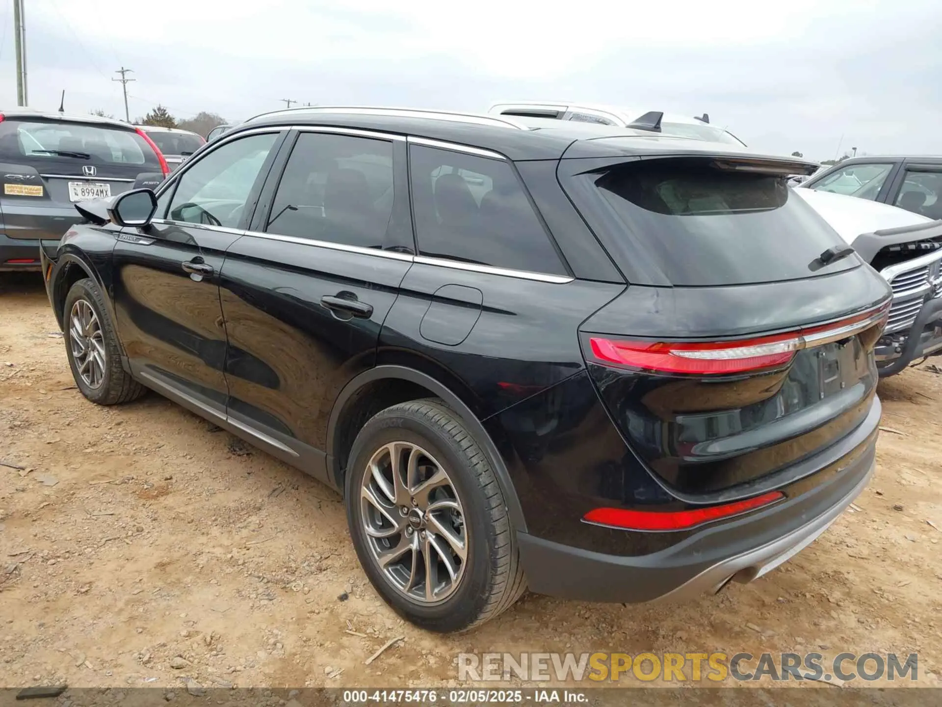 3 fotografías del automóvil dañado 5LMCJ1C9XNUL26312 LINCOLN CORSAIR 2022