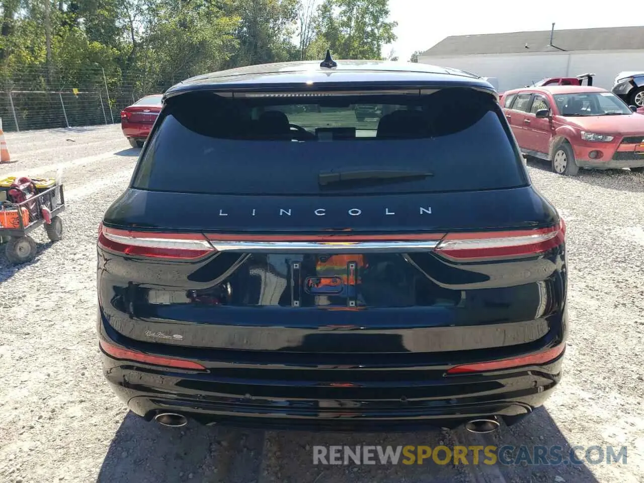 6 fotografías del automóvil dañado 5LMCJ1DA1RUL01331 LINCOLN CORSAIR 2024