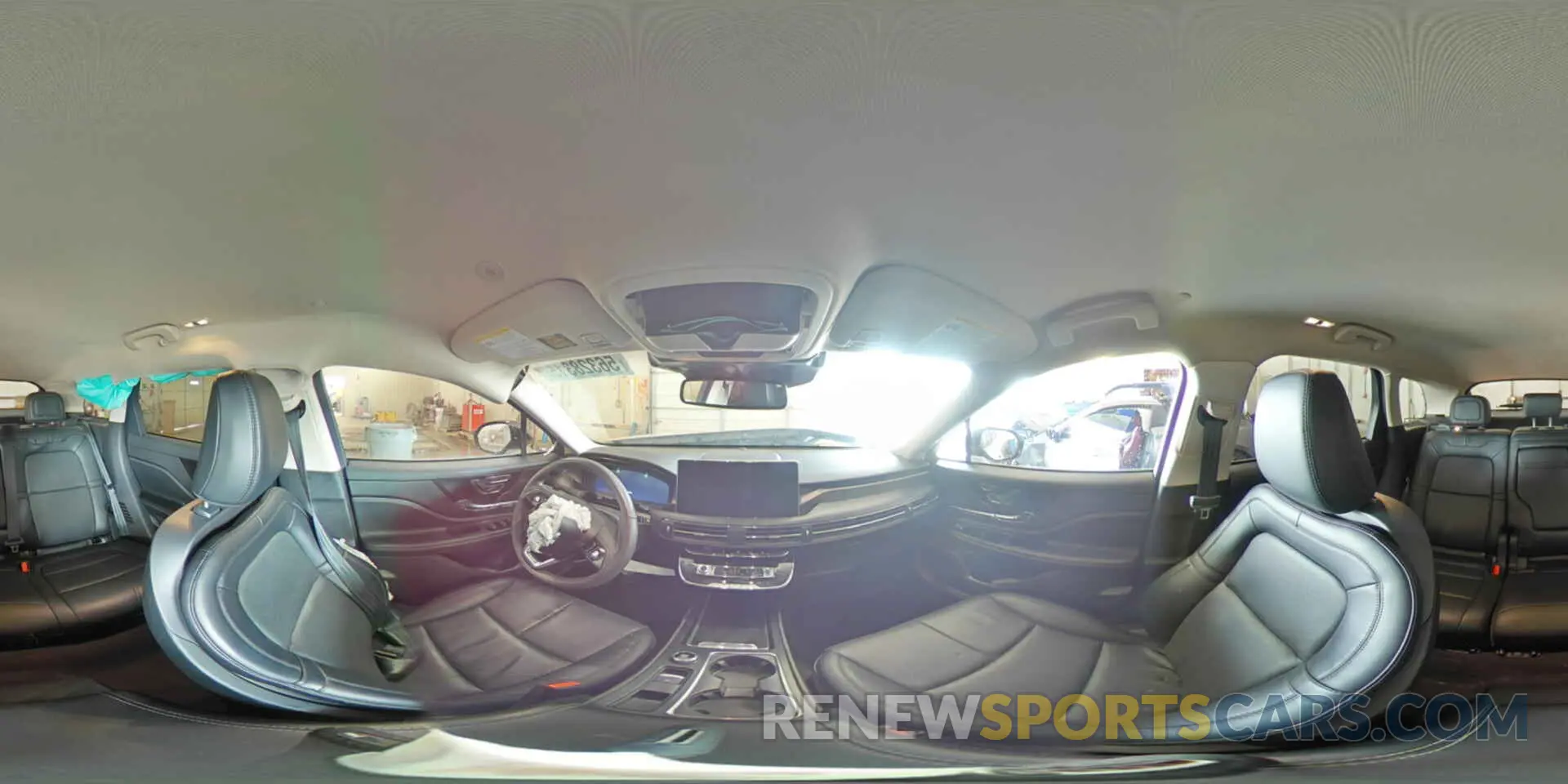 16 fotografías del automóvil dañado 5LMCJ2CA3RUL11365 LINCOLN CORSAIR 2024