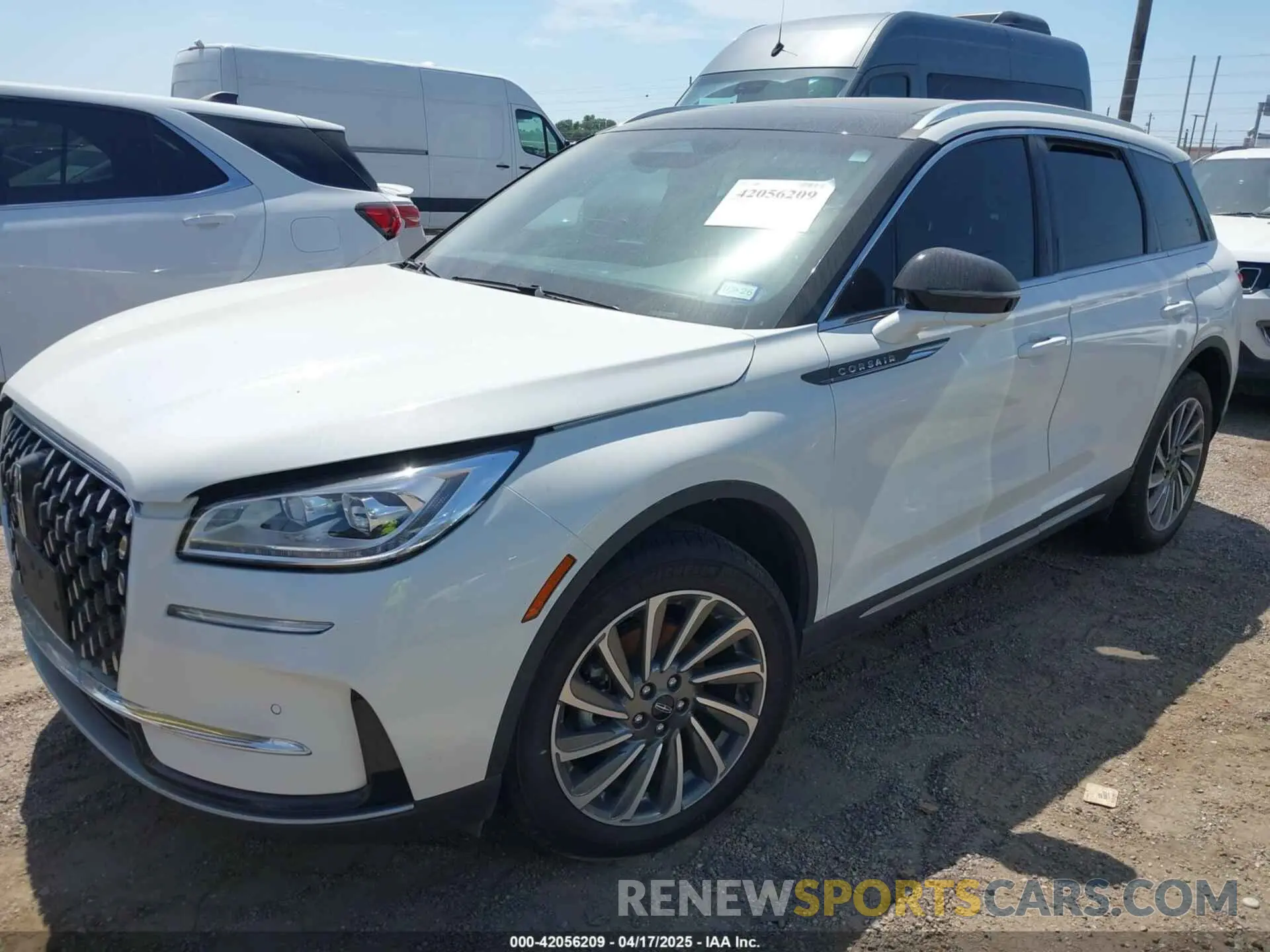 2 fotografías del automóvil dañado 5LMCJ2CA7RUL06735 LINCOLN CORSAIR 2024
