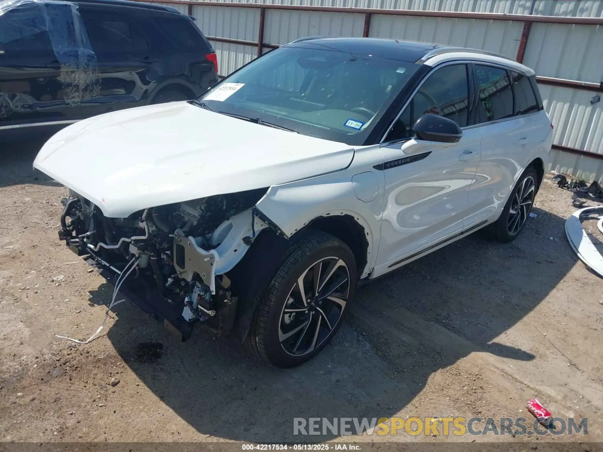 2 fotografías del automóvil dañado 5LMTJ5DZXRUL20764 LINCOLN CORSAIR 2024