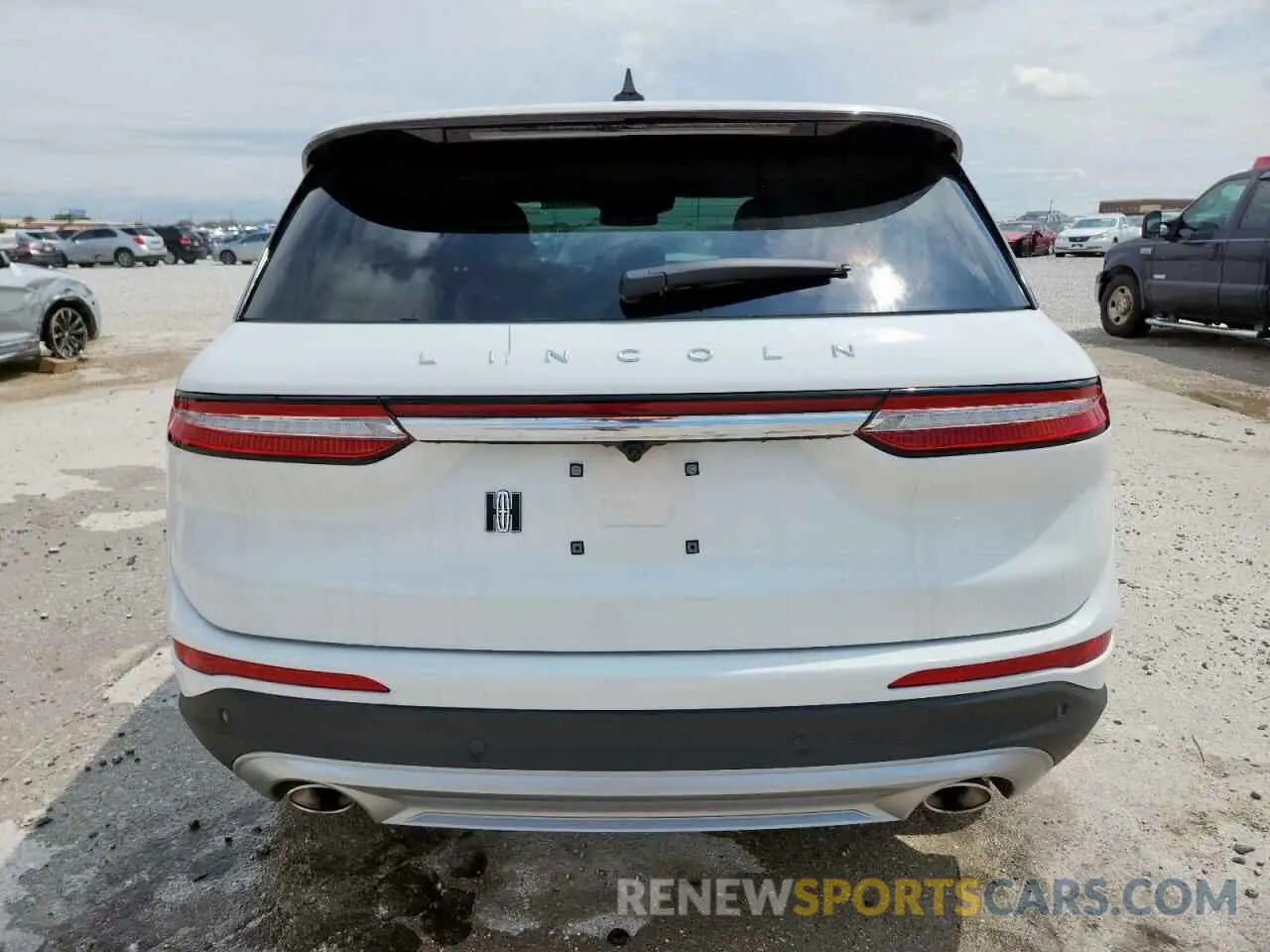 6 fotografías del automóvil dañado 5LMCJ1CA2SUL00535 LINCOLN CORSAIR PR 2025