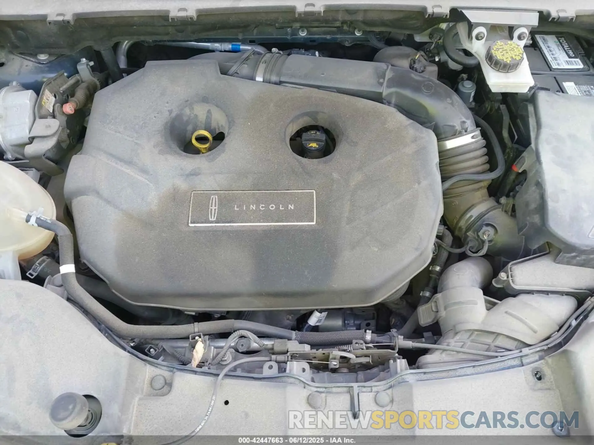10 fotografías del automóvil dañado 5LMCJ1C90KUL17338 LINCOLN MKC 2019