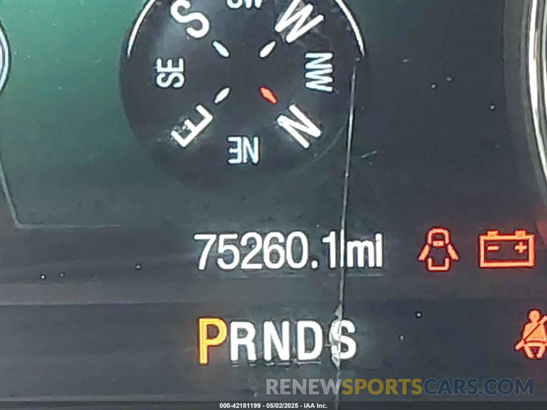 16 fotografías del automóvil dañado 5LMCJ1D97KUL39481 LINCOLN MKC 2019