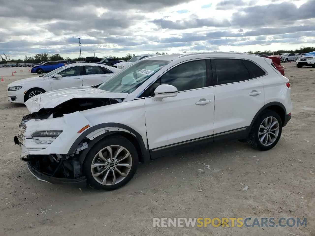 1 fotografías del automóvil dañado 5LMCJ2C92KUL07870 LINCOLN MKC 2019