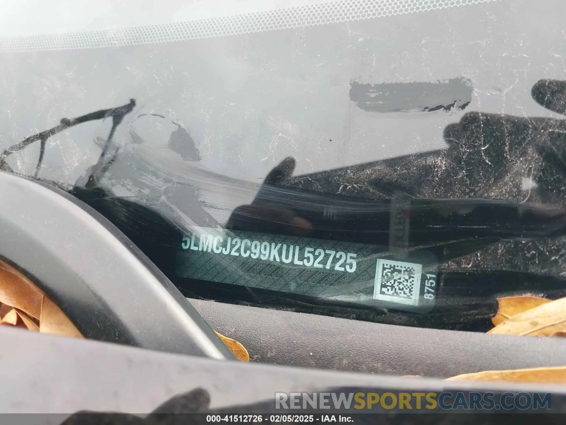 9 fotografías del automóvil dañado 5LMCJ2C99KUL52725 LINCOLN MKC 2019