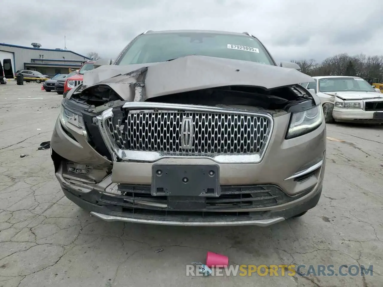 5 fotografías del automóvil dañado 5LMCJ2D91KUL25601 LINCOLN MKC 2019