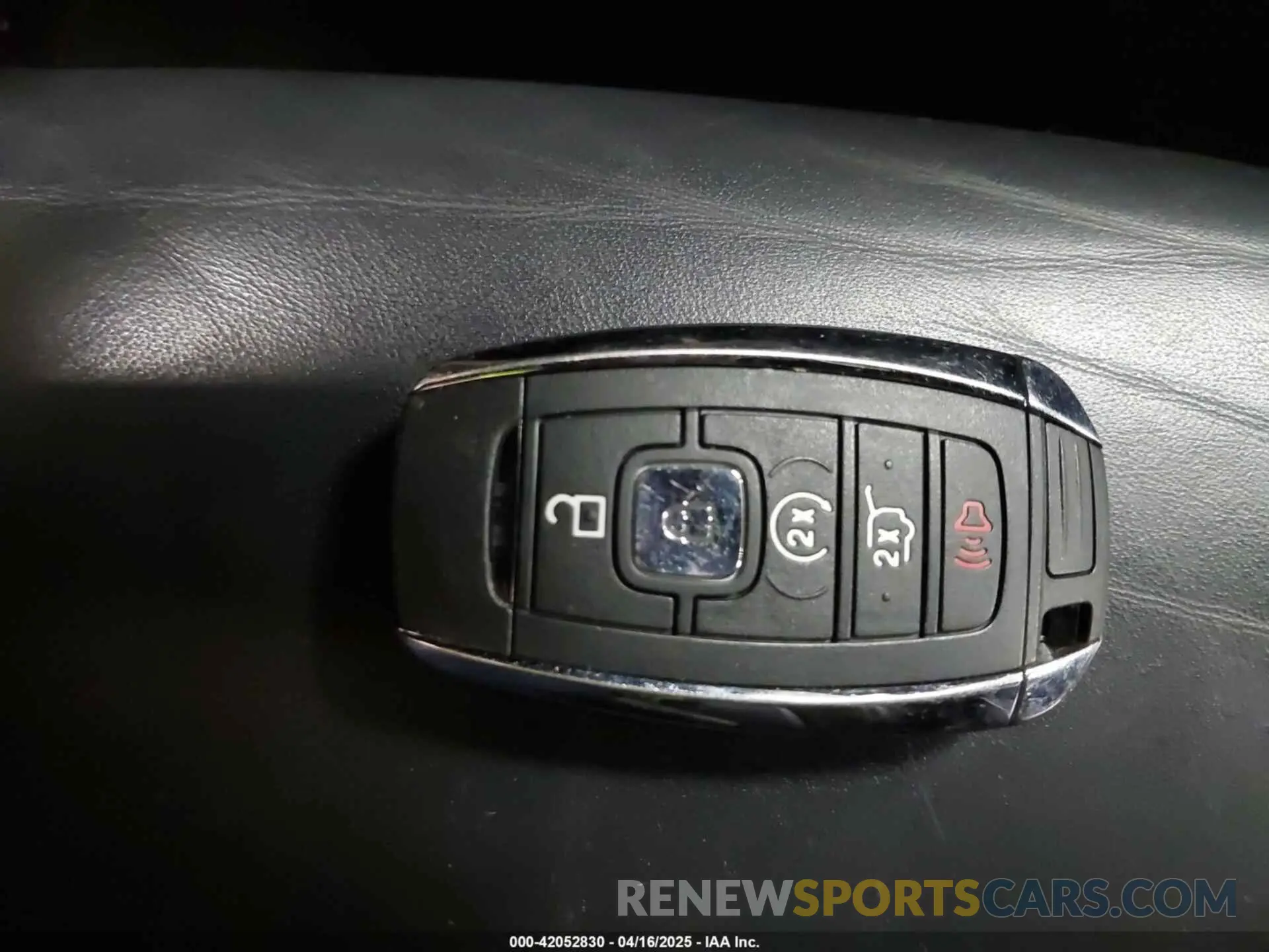 11 fotografías del automóvil dañado 5LMCJ2D95KUL07473 LINCOLN MKC 2019