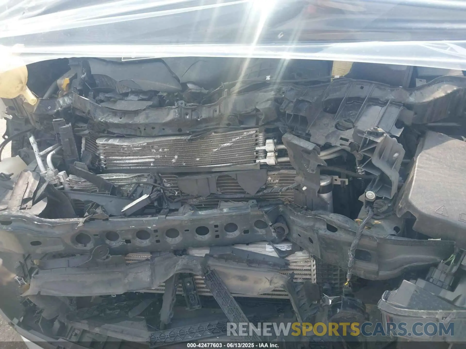 10 fotografías del automóvil dañado 5LMCJ3C90KUL08716 LINCOLN MKC 2019