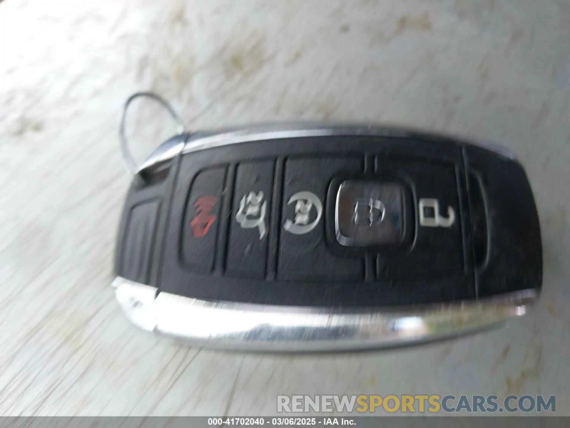 11 fotografías del automóvil dañado 5LMCJ3C91KUL06697 LINCOLN MKC 2019