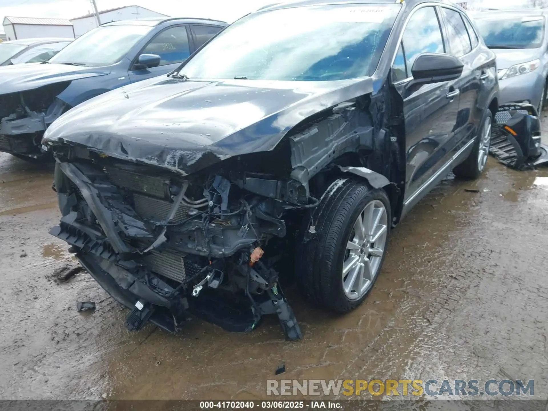 6 fotografías del automóvil dañado 5LMCJ3C91KUL06697 LINCOLN MKC 2019