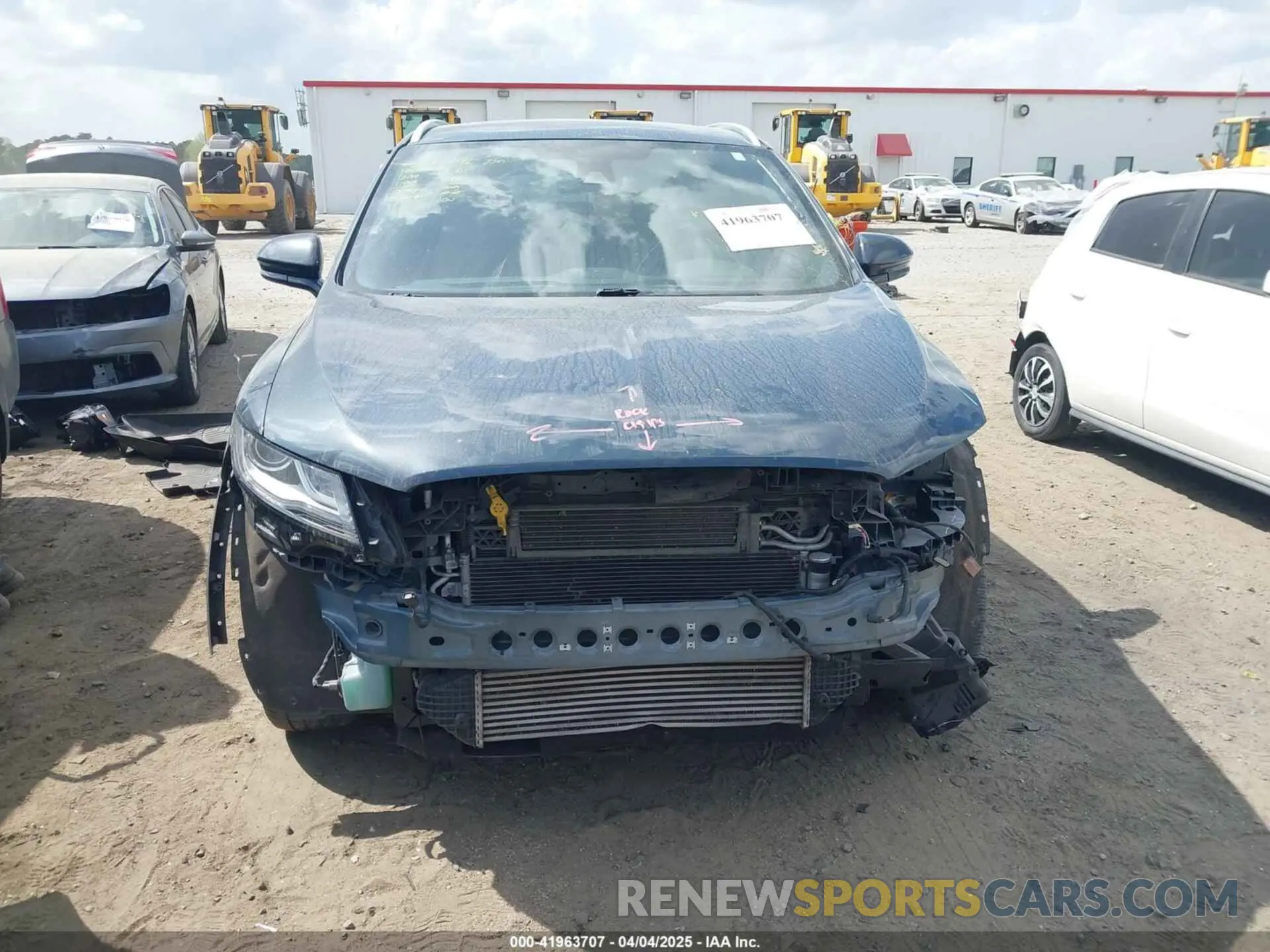 13 fotografías del automóvil dañado 5LMCJ3C94KUL22859 LINCOLN MKC 2019
