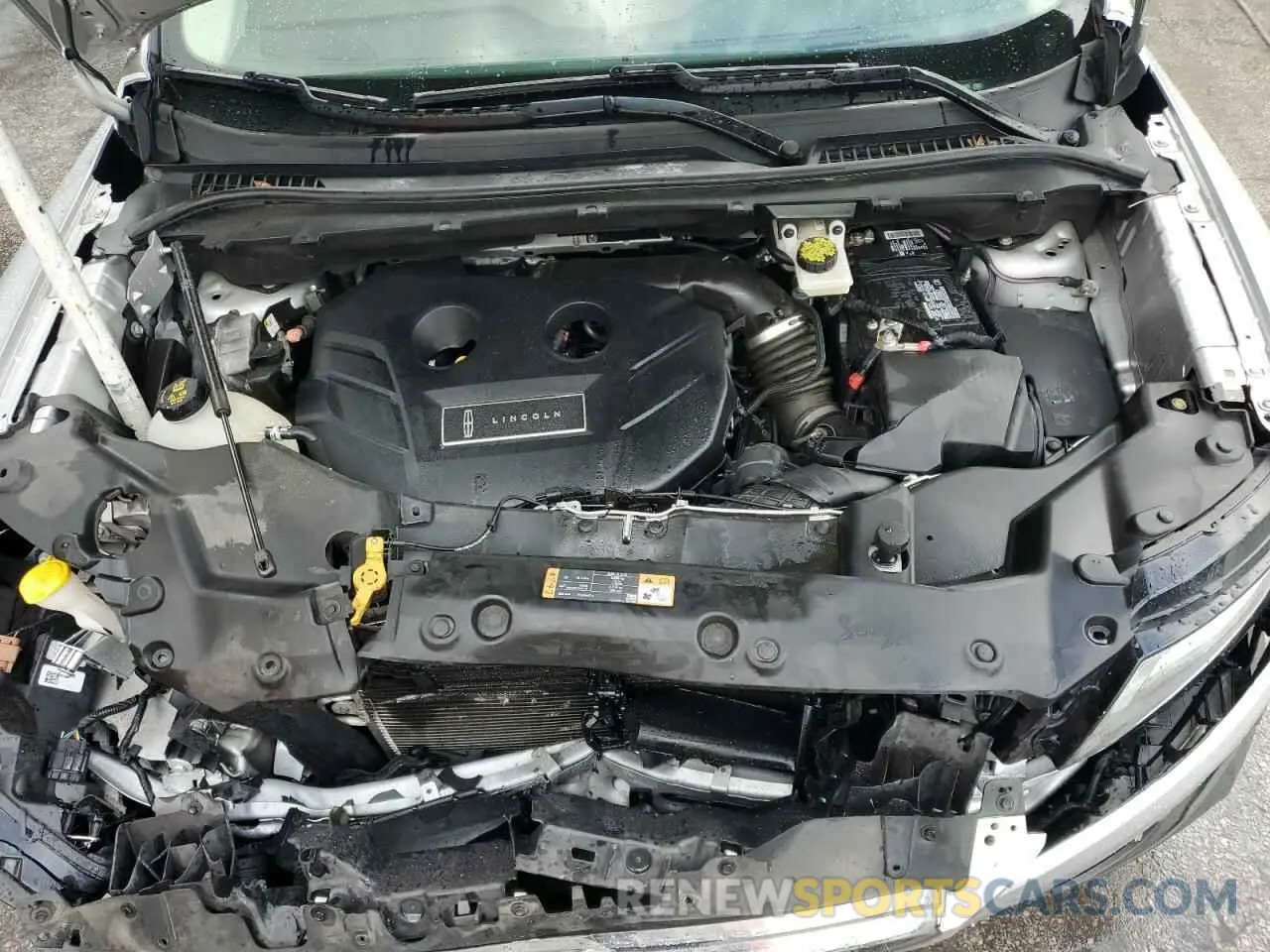 12 fotografías del automóvil dañado 5LMCJ3C97KUL46993 LINCOLN MKC 2019