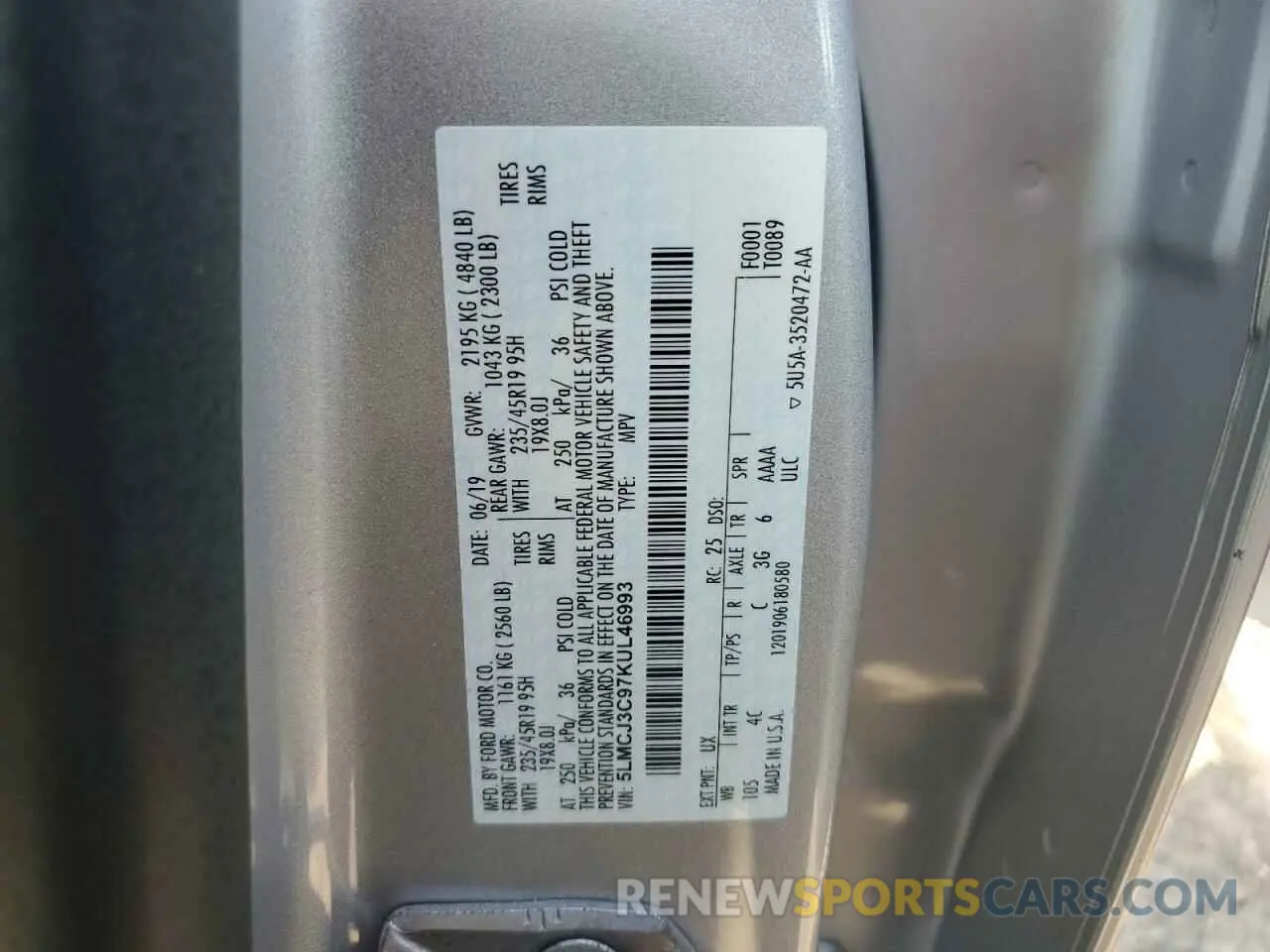 13 fotografías del automóvil dañado 5LMCJ3C97KUL46993 LINCOLN MKC 2019