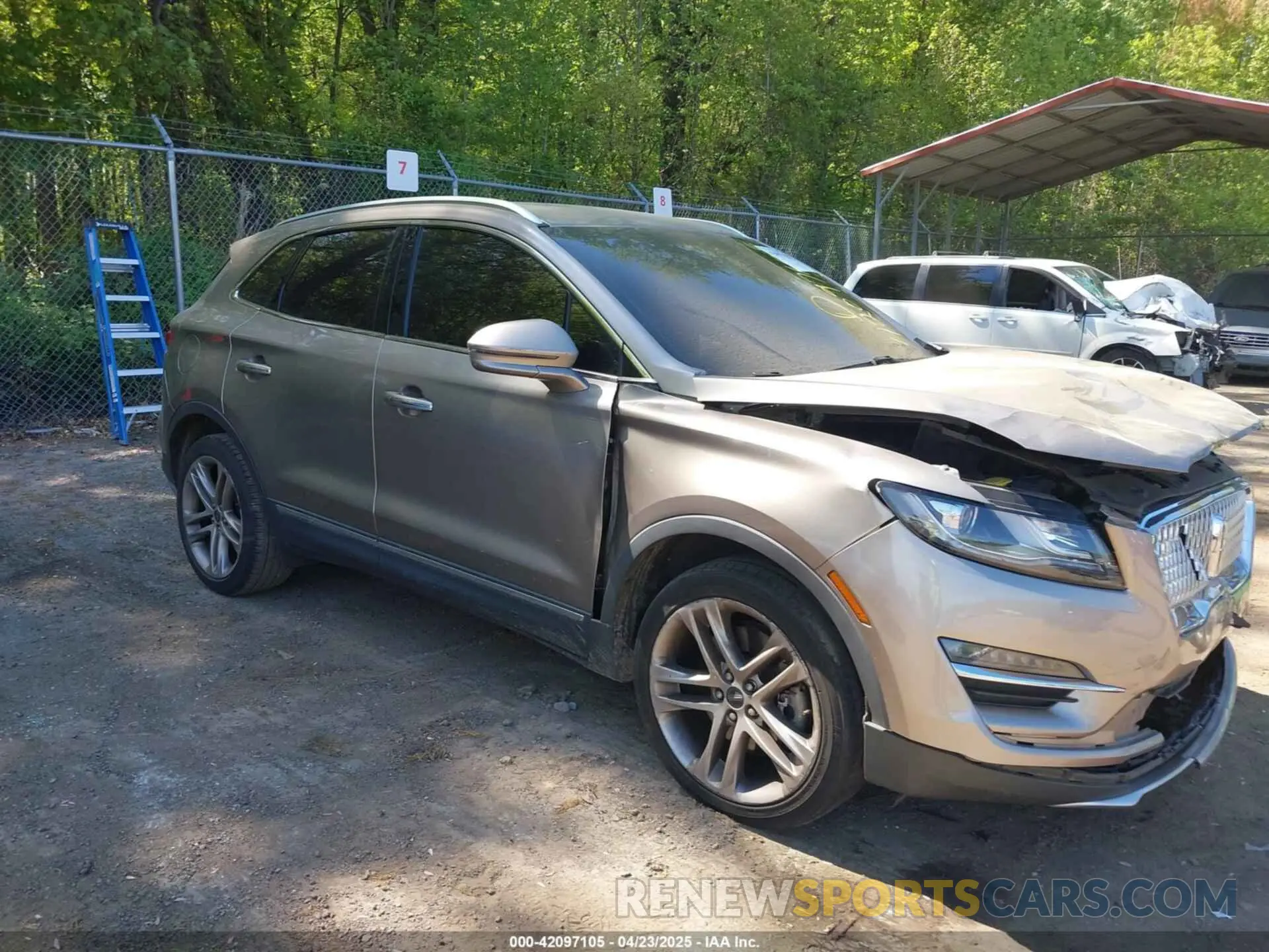 1 fotografías del automóvil dañado 5LMCJ3D93KUL53163 LINCOLN MKC 2019
