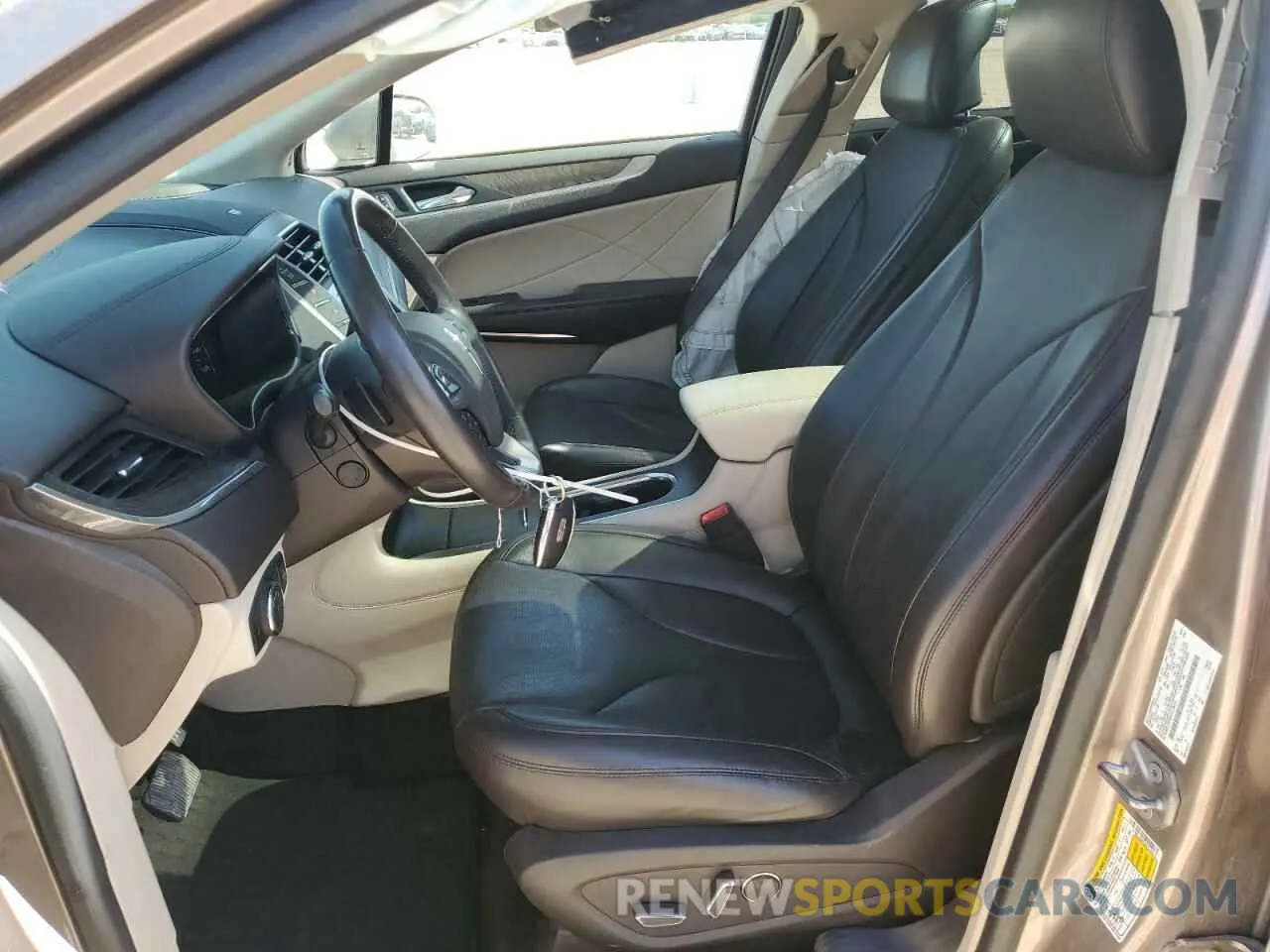 7 fotografías del automóvil dañado 5LMCJ3D95KUL19015 LINCOLN MKC 2019