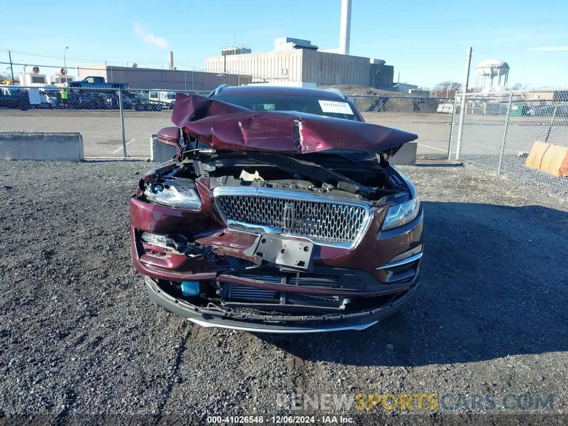 12 fotografías del automóvil dañado 5LMTJ3DH6KUL09715 LINCOLN MKC 2019