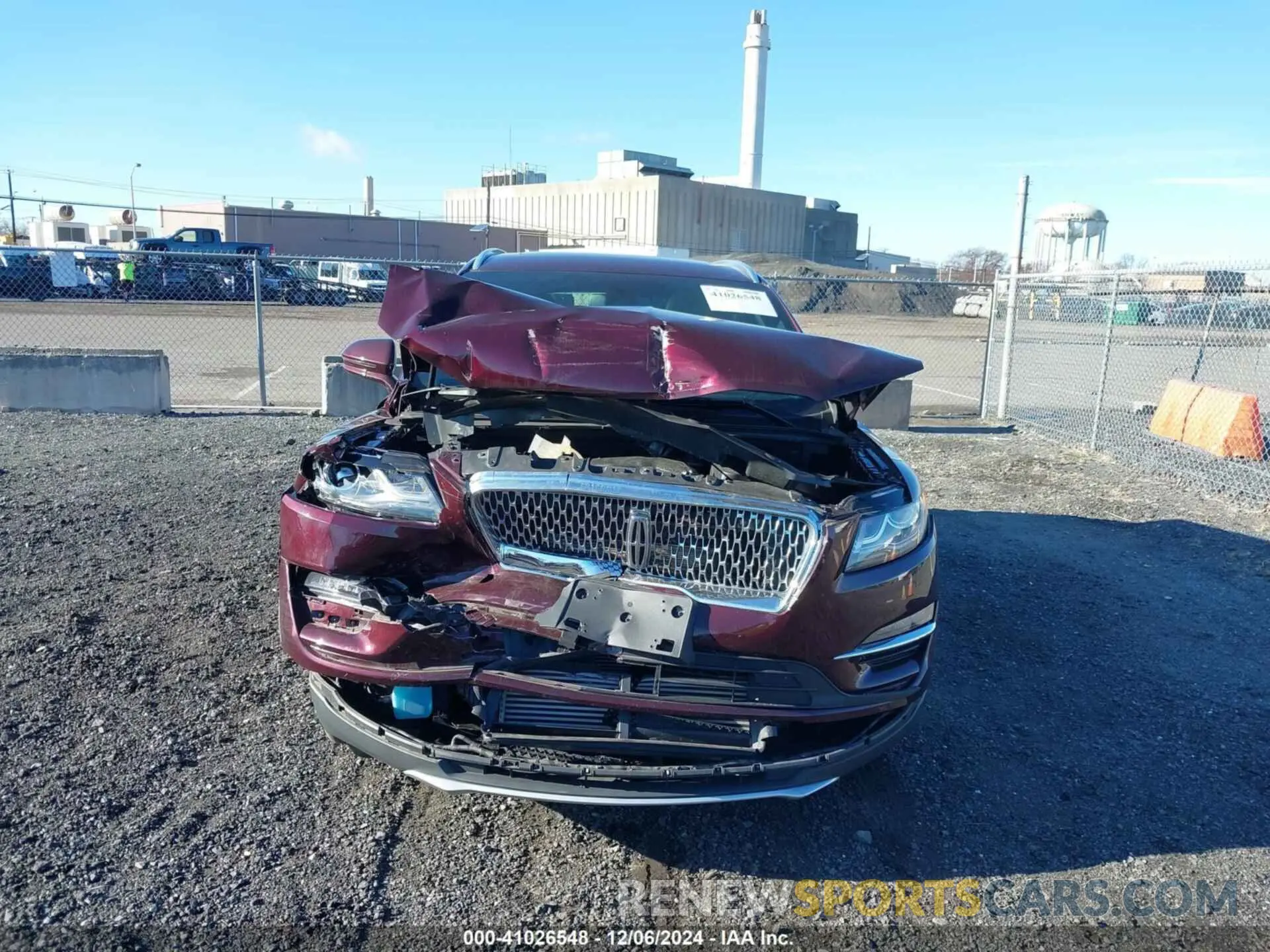 6 fotografías del automóvil dañado 5LMTJ3DH6KUL09715 LINCOLN MKC 2019