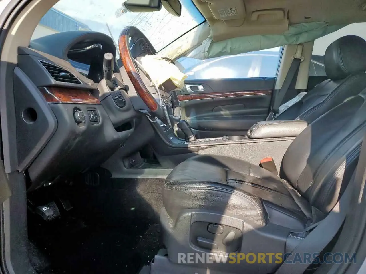 7 fotografías del automóvil dañado 2LMHJ5AT9KBL02765 LINCOLN MKT 2019
