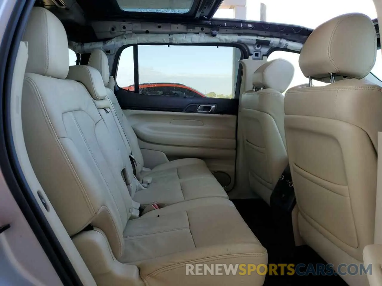 11 fotografías del automóvil dañado 2LMHJ5ATXKBL04167 LINCOLN MKT 2019