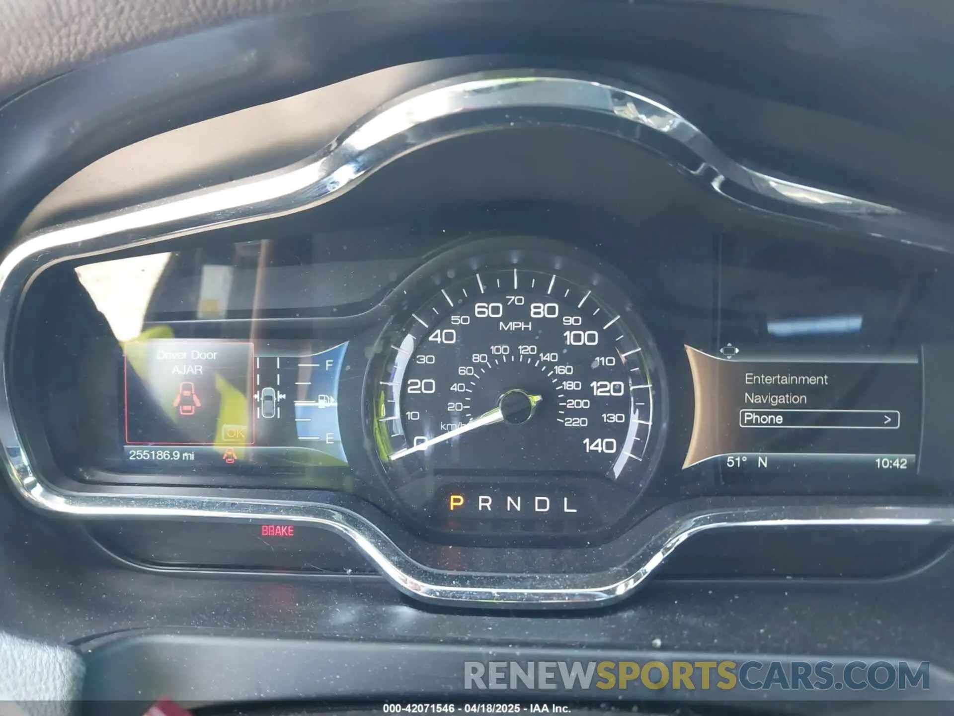 7 fotografías del automóvil dañado 2LMHJ5NK2KBL03273 LINCOLN MKT 2019