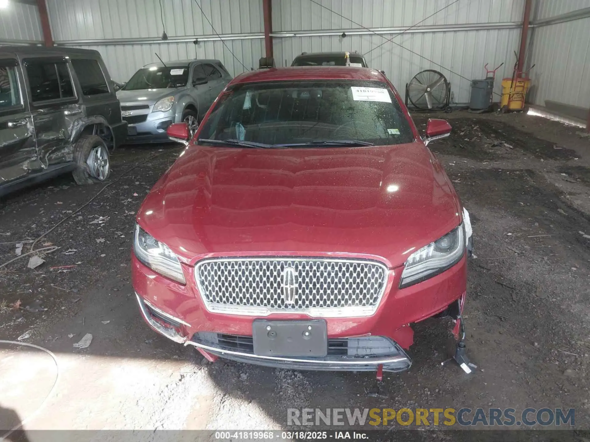 11 fotografías del automóvil dañado 3LN6L5A90KR618073 LINCOLN MKZ 2019