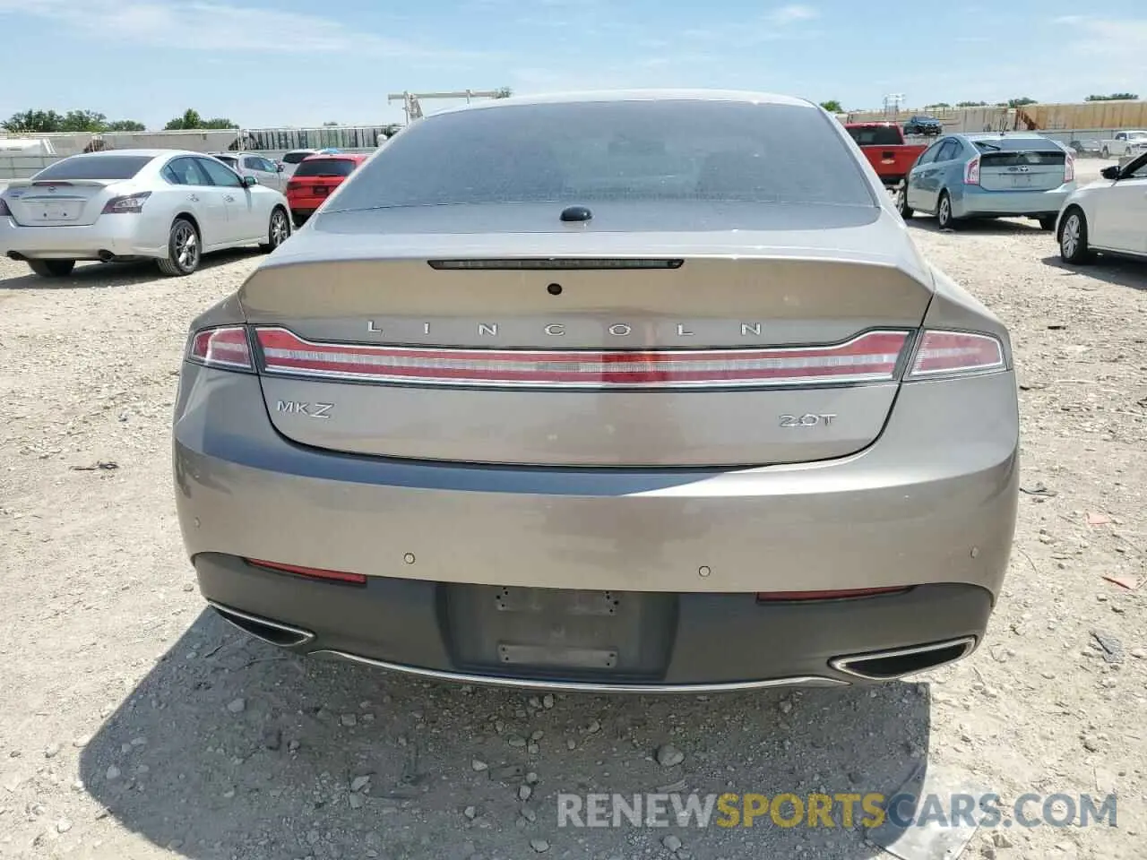 6 fotografías del automóvil dañado 3LN6L5A95KR602550 LINCOLN MKZ 2019