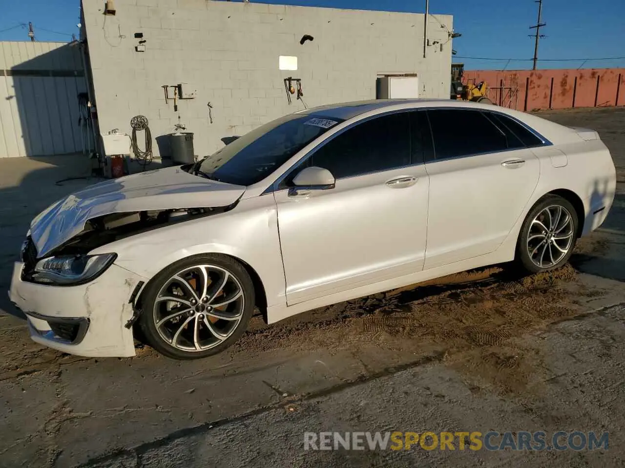 1 fotografías del automóvil dañado 3LN6L5C95KR602349 LINCOLN MKZ 2019