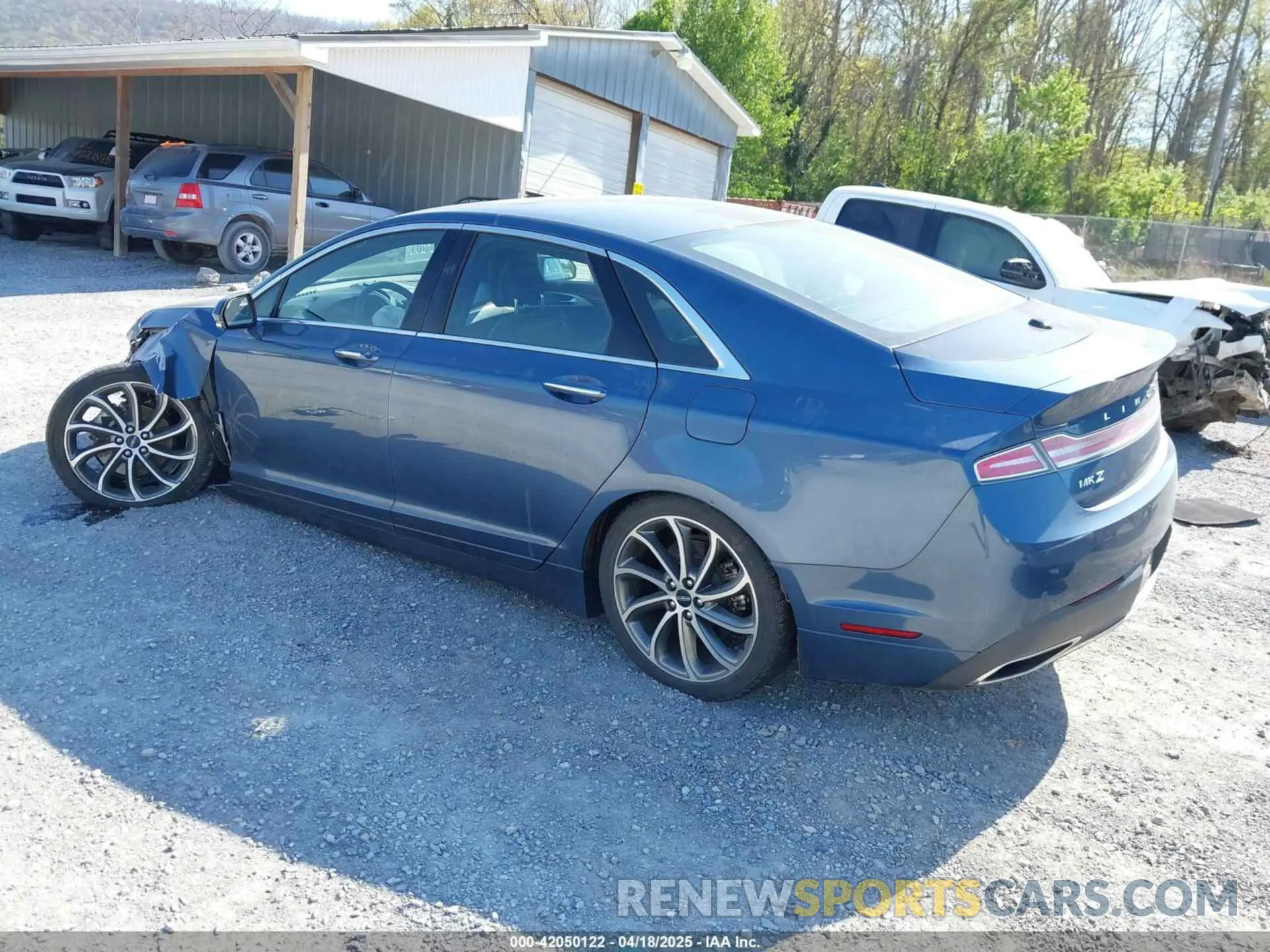 3 fotografías del automóvil dañado 3LN6L5C96KR609147 LINCOLN MKZ 2019