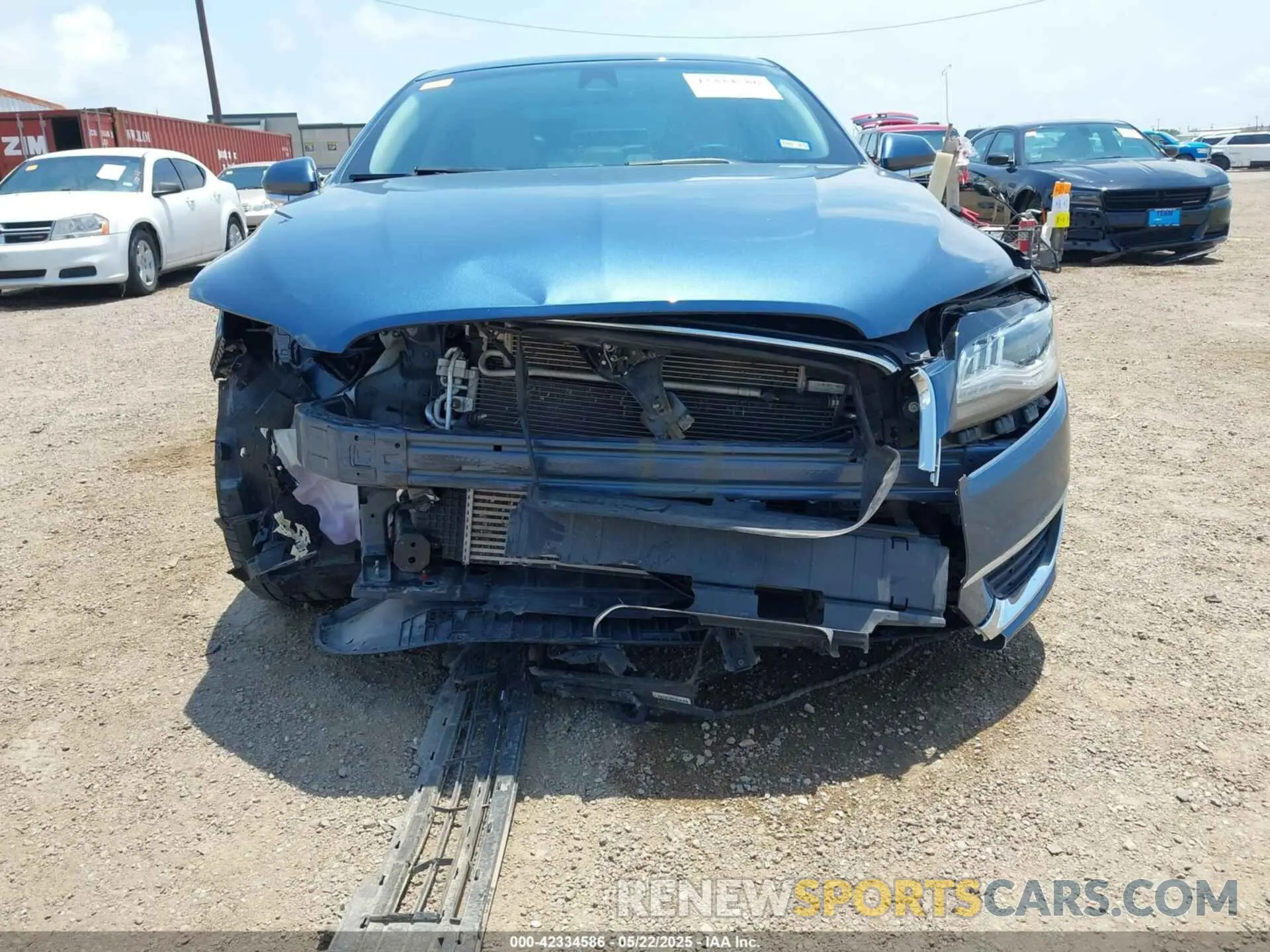 13 fotografías del automóvil dañado 3LN6L5C99KR601818 LINCOLN MKZ 2019