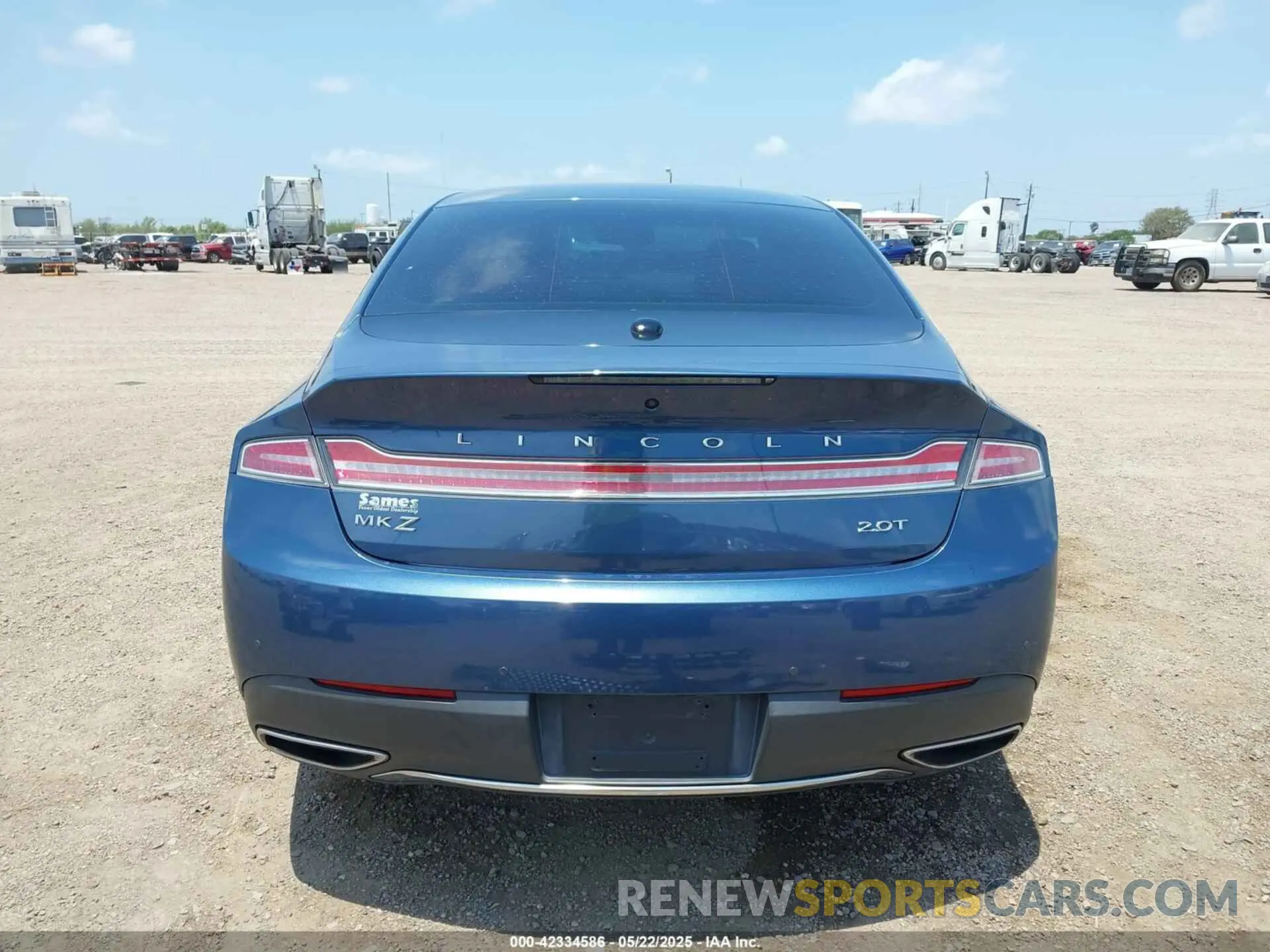 17 fotografías del automóvil dañado 3LN6L5C99KR601818 LINCOLN MKZ 2019