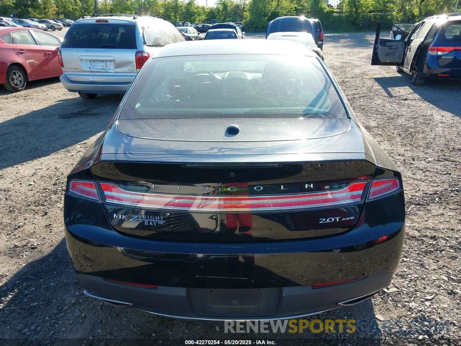 15 fotografías del automóvil dañado 3LN6L5D90KR624466 LINCOLN MKZ 2019