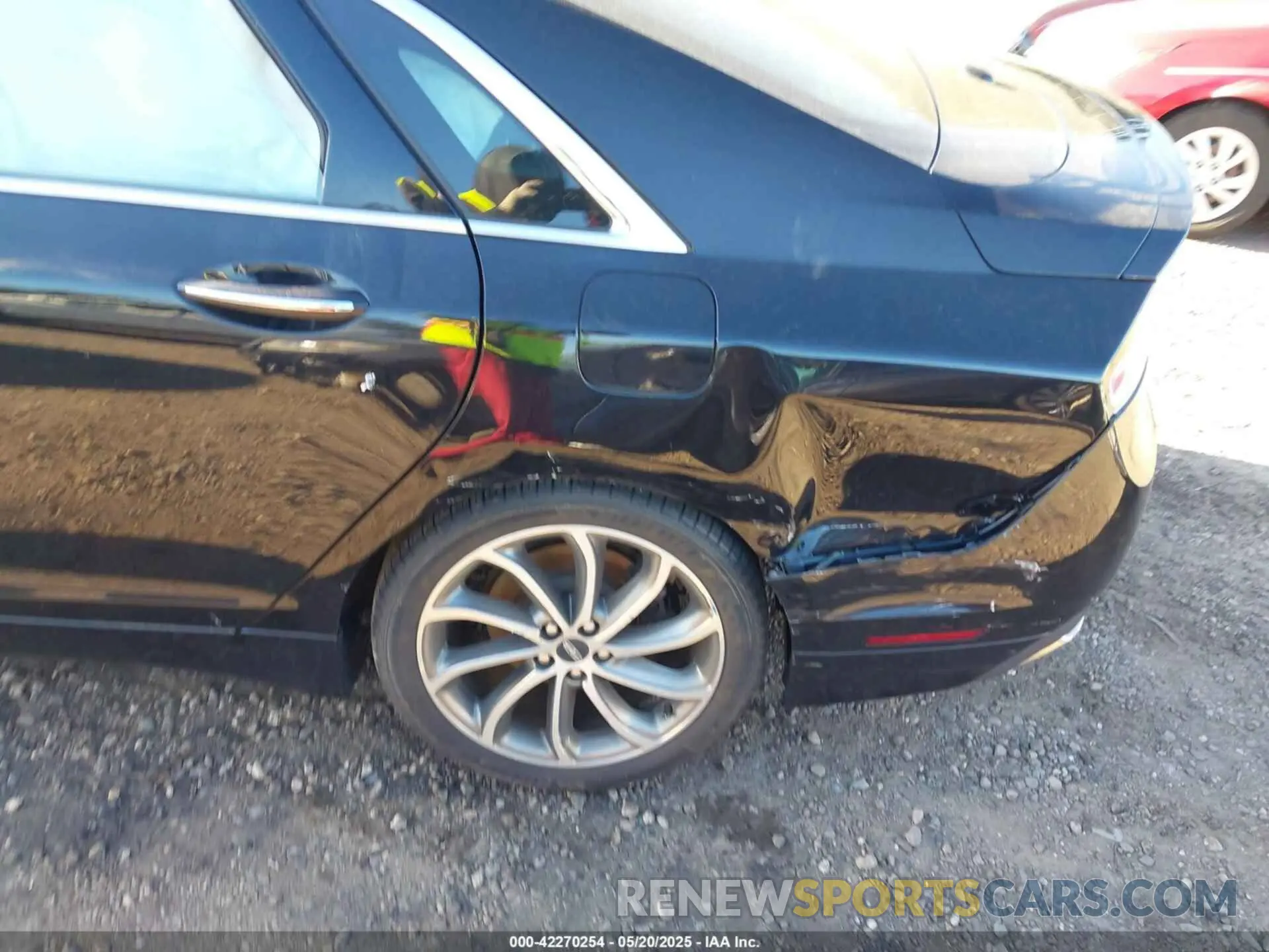 6 fotografías del automóvil dañado 3LN6L5D90KR624466 LINCOLN MKZ 2019