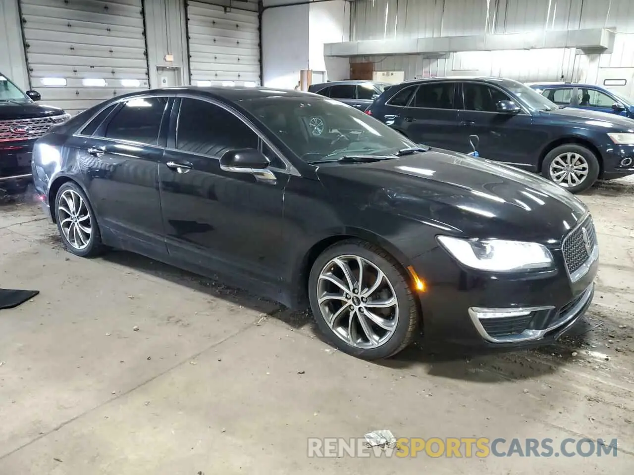 4 fotografías del automóvil dañado 3LN6L5D90KR628310 LINCOLN MKZ 2019