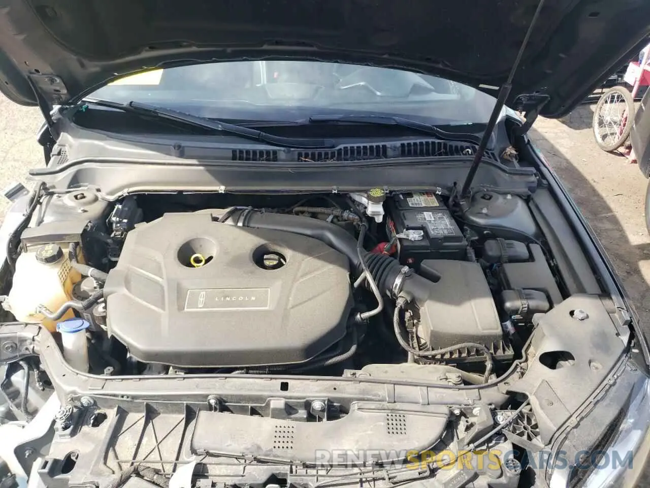 11 fotografías del automóvil dañado 3LN6L5D93KR602025 LINCOLN MKZ 2019