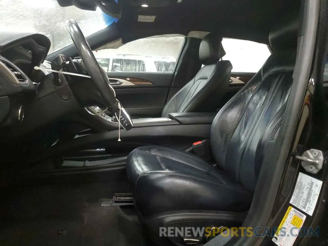 7 fotografías del automóvil dañado 3LN6L5D93KR625160 LINCOLN MKZ 2019