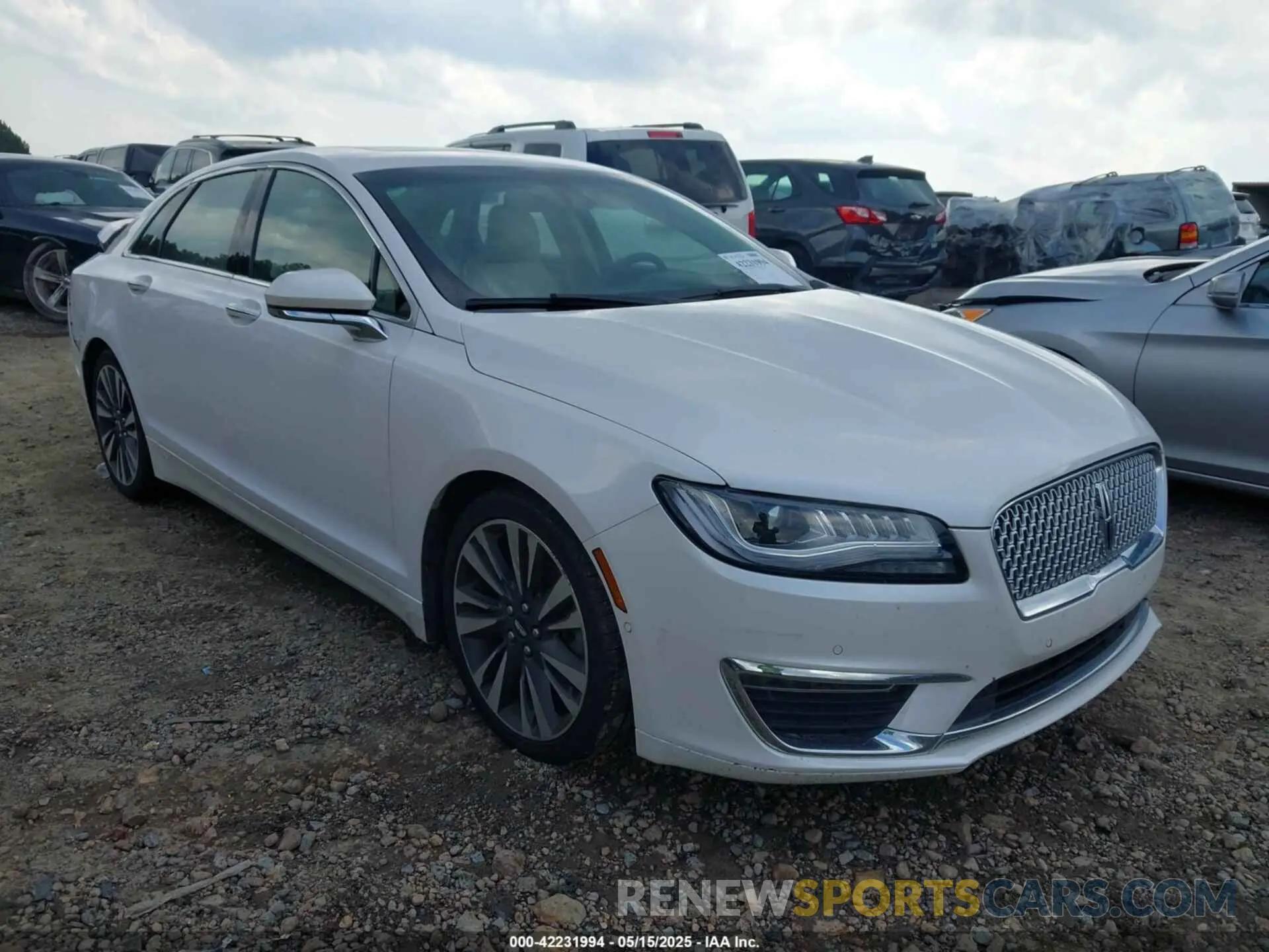 1 fotografías del automóvil dañado 3LN6L5E94KR607412 LINCOLN MKZ 2019