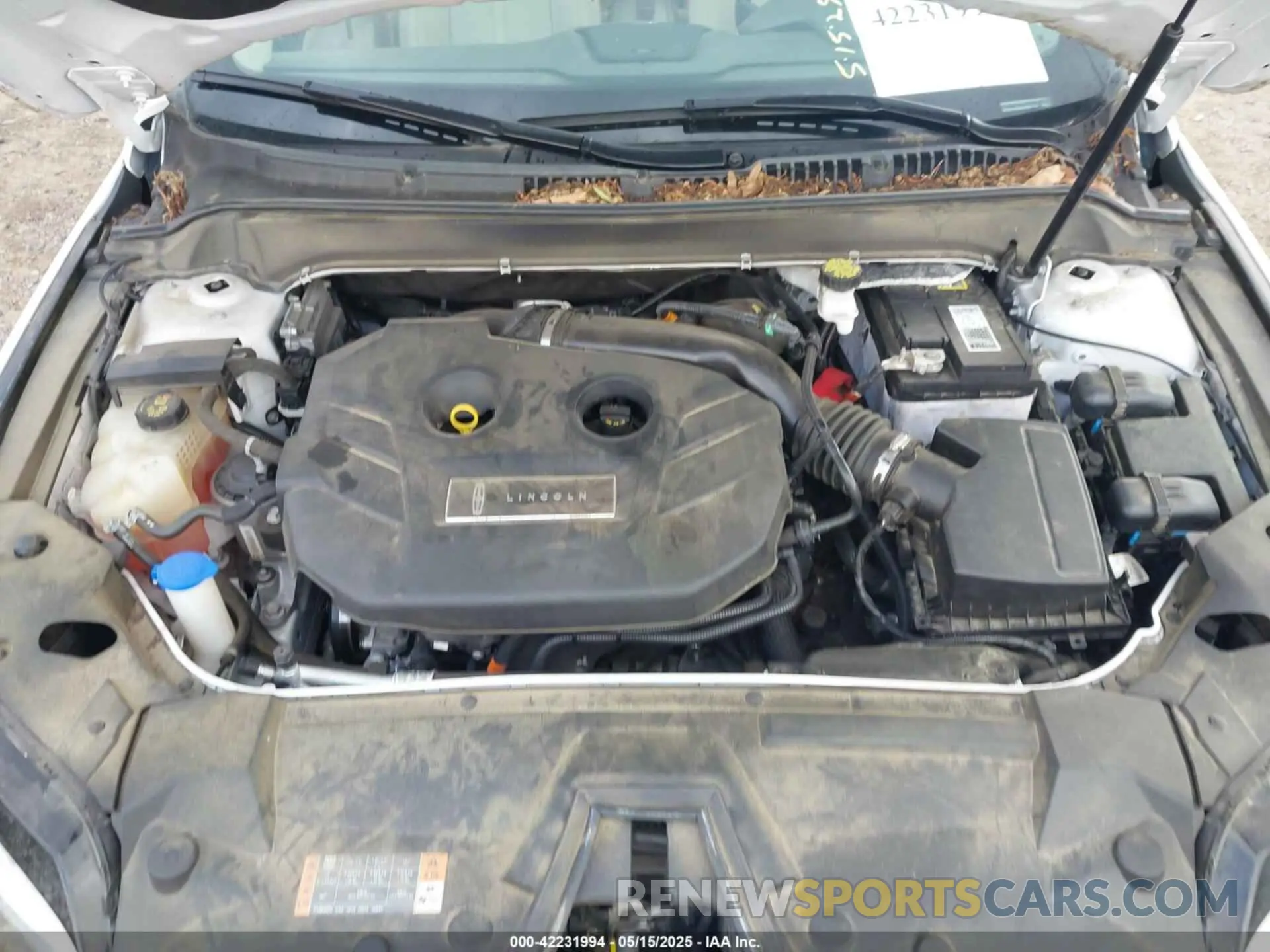 10 fotografías del automóvil dañado 3LN6L5E94KR607412 LINCOLN MKZ 2019