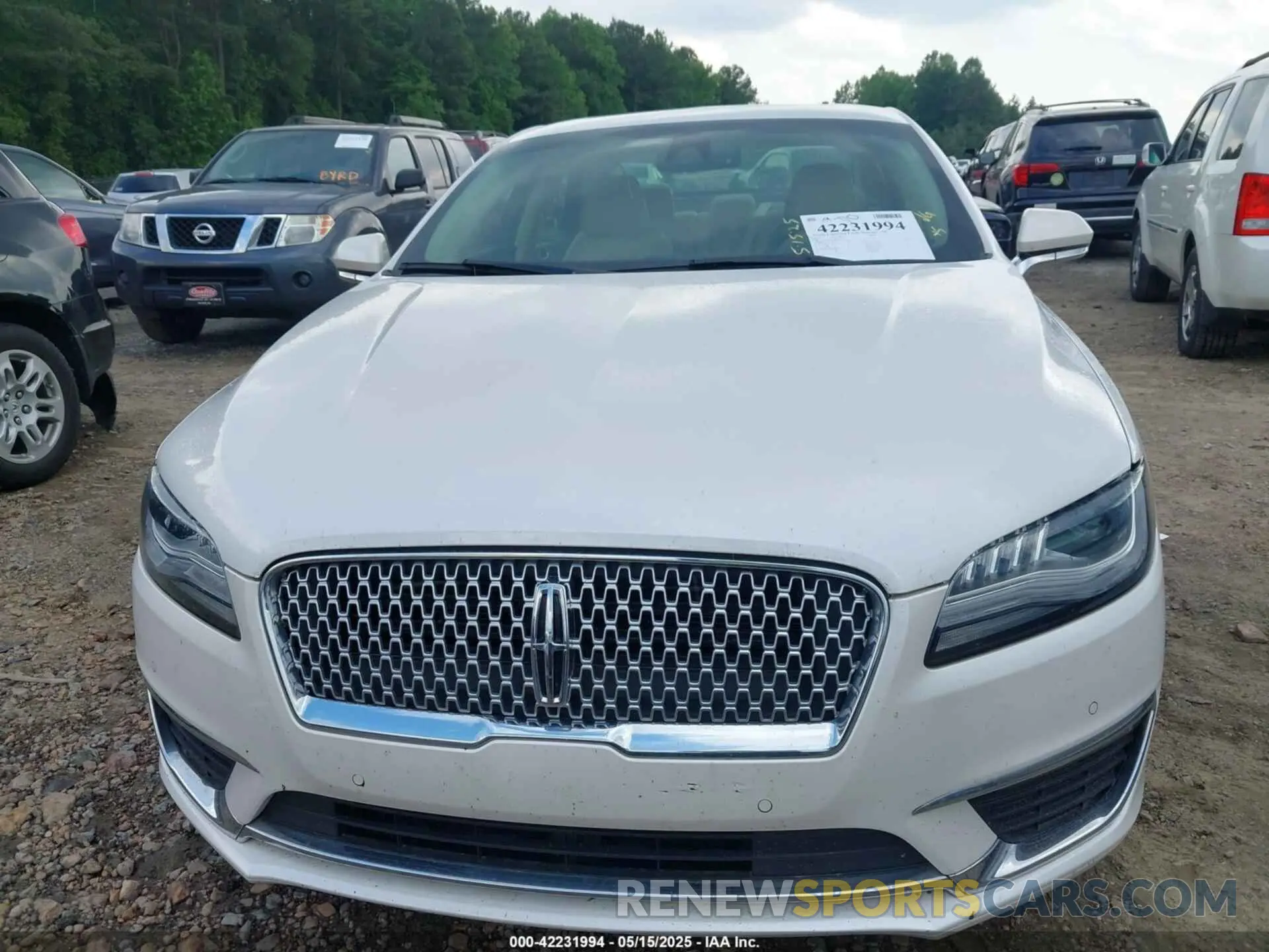 12 fotografías del automóvil dañado 3LN6L5E94KR607412 LINCOLN MKZ 2019