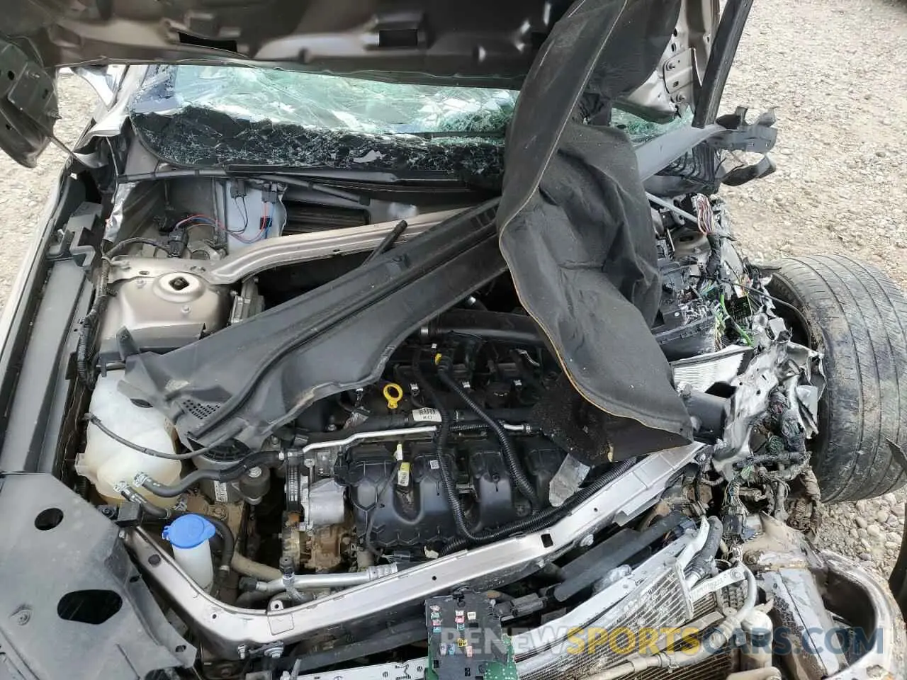 11 fotografías del automóvil dañado 3LN6L5F98KR618444 LINCOLN MKZ 2019