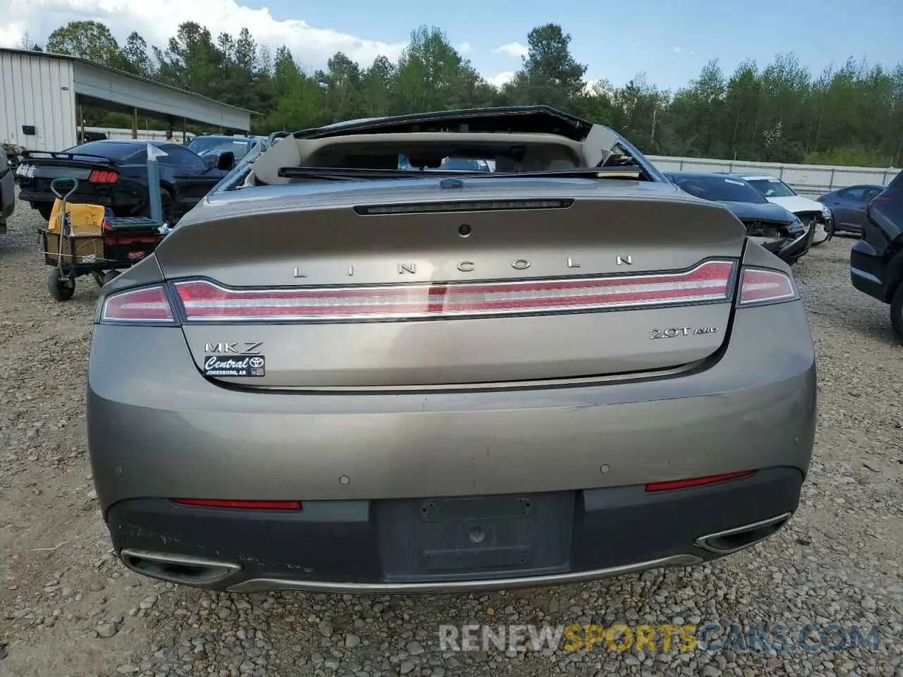6 fotografías del automóvil dañado 3LN6L5F98KR618444 LINCOLN MKZ 2019