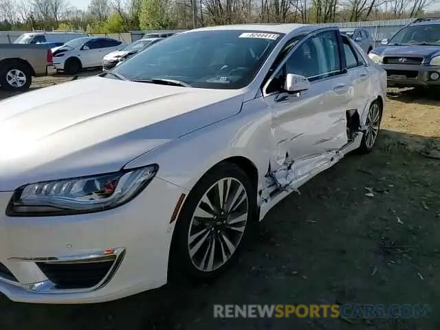 11 fotografías del automóvil dañado 3LN6L5F9XKR627811 LINCOLN MKZ 2019