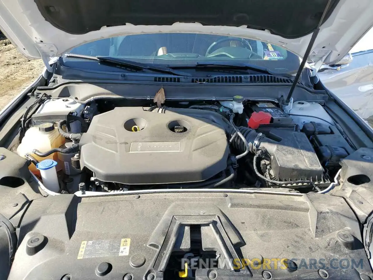 12 fotografías del automóvil dañado 3LN6L5F9XKR627811 LINCOLN MKZ 2019