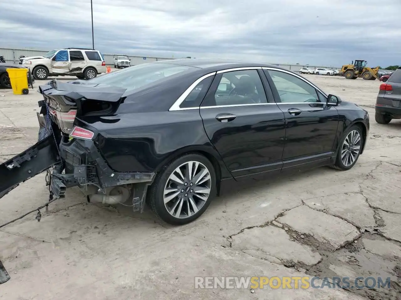 3 fotografías del automóvil dañado 3LN6L5FC1KR623464 LINCOLN MKZ 2019