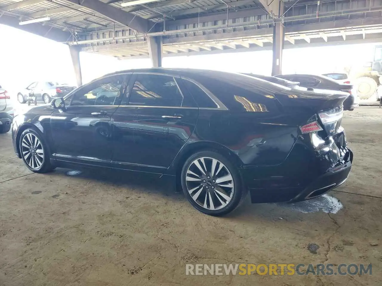 2 fotografías del automóvil dañado 3LN6L5MU2KR620987 LINCOLN MKZ 2019