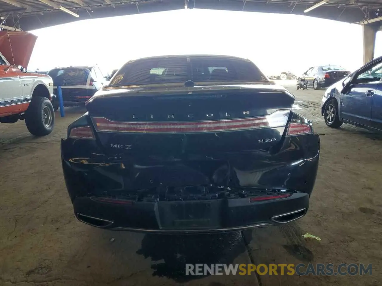 6 fotografías del automóvil dañado 3LN6L5MU2KR620987 LINCOLN MKZ 2019