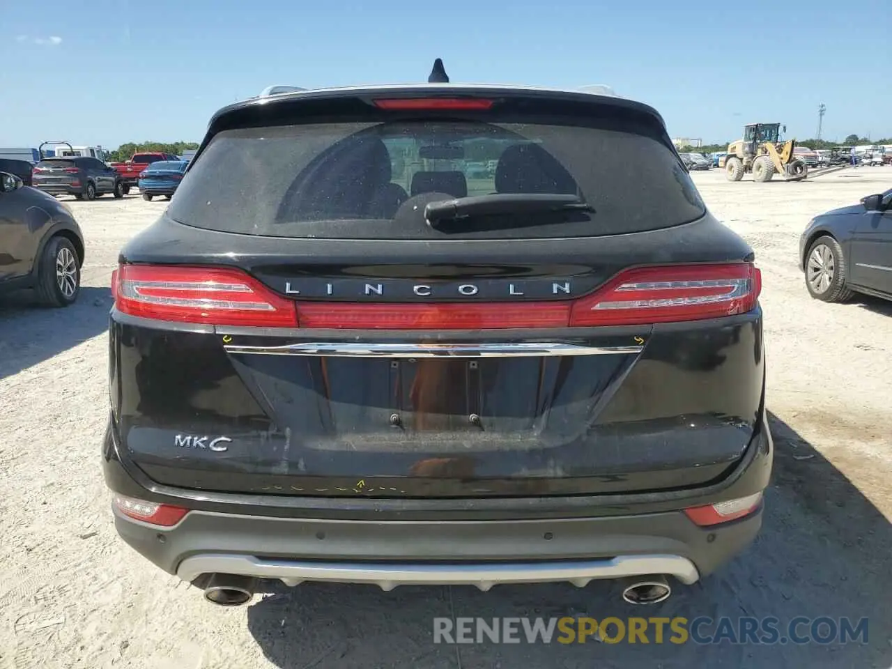 6 fotografías del automóvil dañado 5LMCJ1C95KUL08912 LINCOLN MKZ 2019