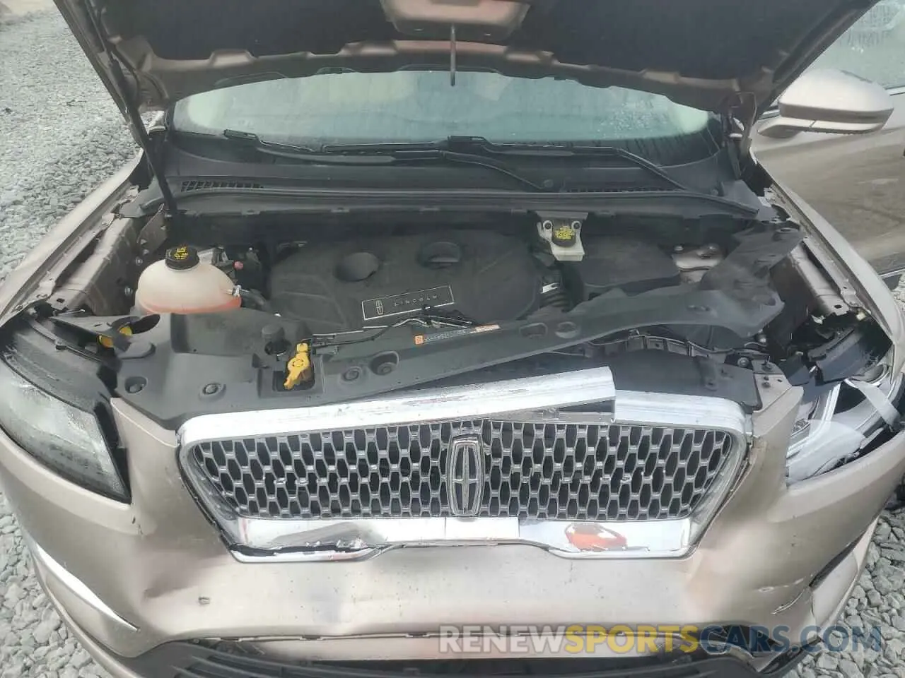 12 fotografías del automóvil dañado 5LMCJ1C98KUL46098 LINCOLN MKZ 2019